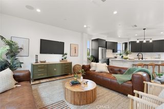 6059 N Tujunga Avenue, North Hollywood, CA 91606