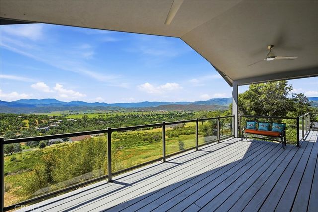 20069 Honey Hill, Hidden Valley Lake, CA 95467