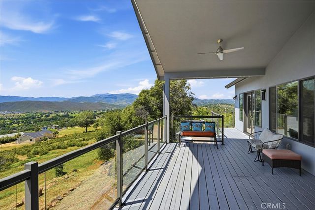 20069 Honey Hill, Hidden Valley Lake, CA 95467