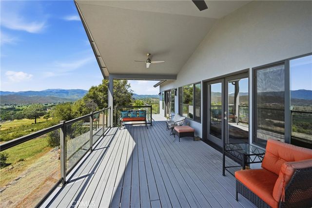 20069 Honey Hill, Hidden Valley Lake, CA 95467