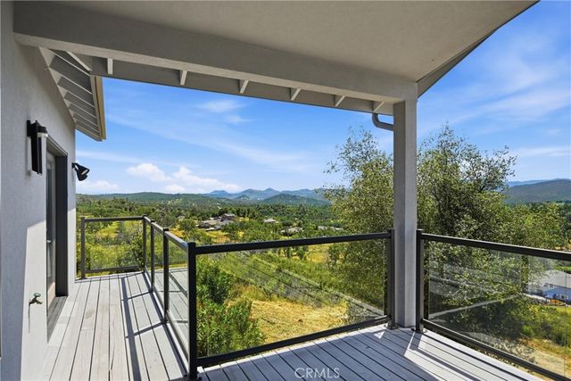 20069 Honey Hill, Hidden Valley Lake, CA 95467
