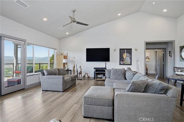 20069 Honey Hill, Hidden Valley Lake, CA 95467