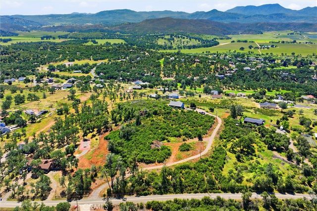 20069 Honey Hill, Hidden Valley Lake, CA 95467
