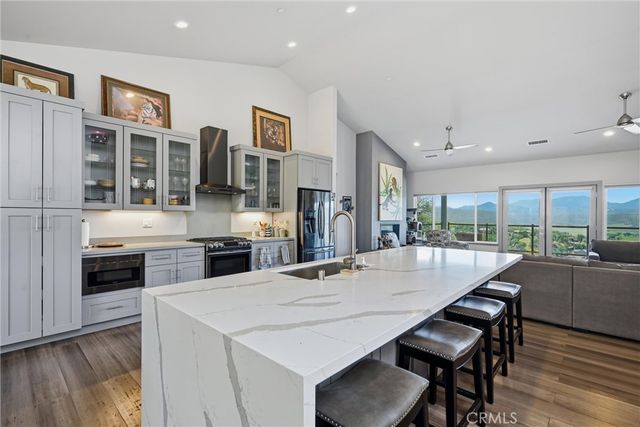 20069 Honey Hill, Hidden Valley Lake, CA 95467