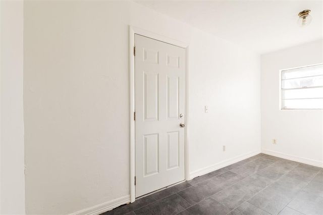 720 S Santa Fe Drive, Edmond, OK 73003