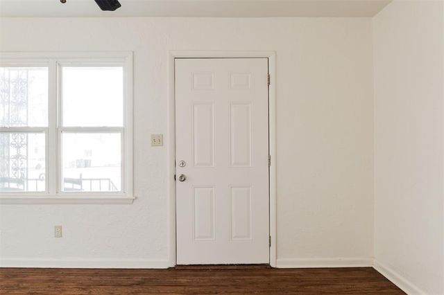 720 S Santa Fe Drive, Edmond, OK 73003