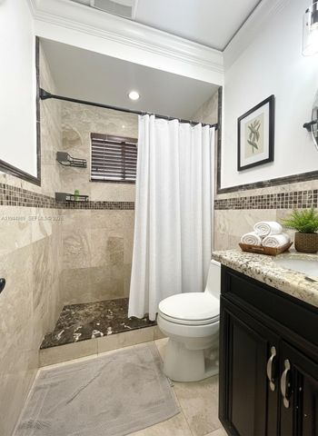 3069 SW 21st St, Miami, FL 33145