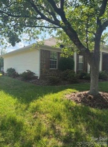 10132 Ashley Farm Drive, Matthews, NC 28105
