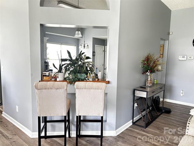 10132 Ashley Farm Drive, Matthews, NC 28105