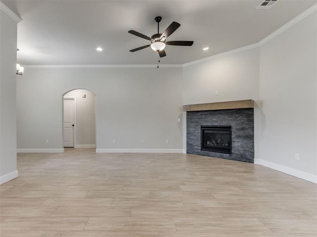 7701 Wilshire Woods Drive, Yukon, OK 73099