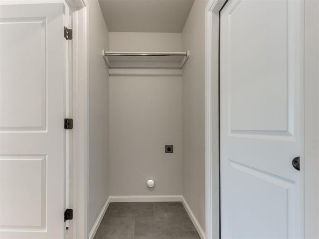 7701 Wilshire Woods Drive, Yukon, OK 73099