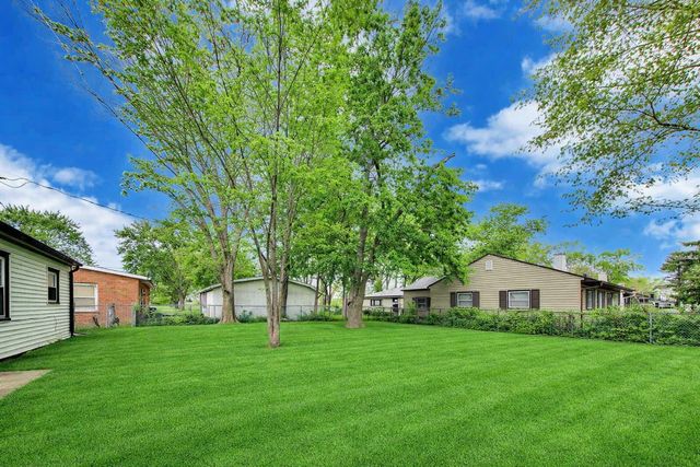 2414 Circle Drive, Hazel Crest, IL 60429