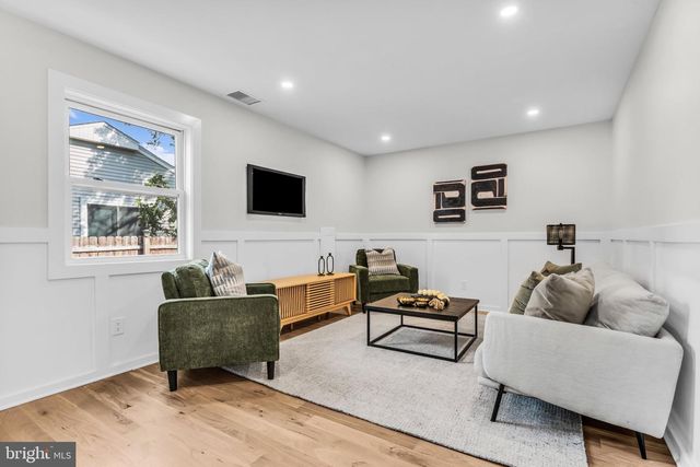 20 HAINES ST E, Lanoka Harbor, NJ 08734