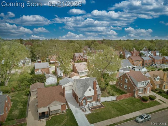 16760 Heyden Street, Detroit, MI 48219