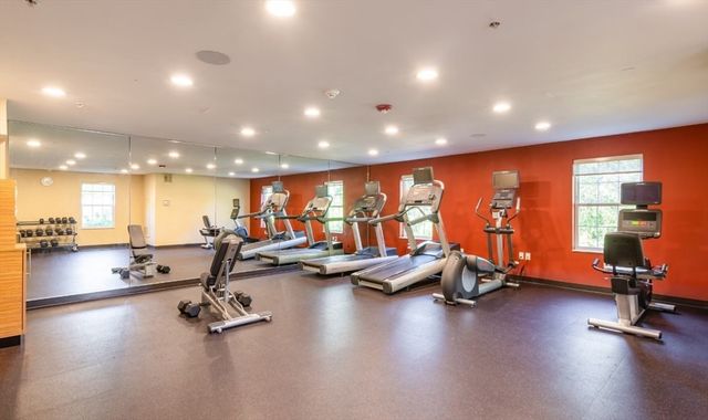 20 International Place 107, Tewksbury, MA 01876