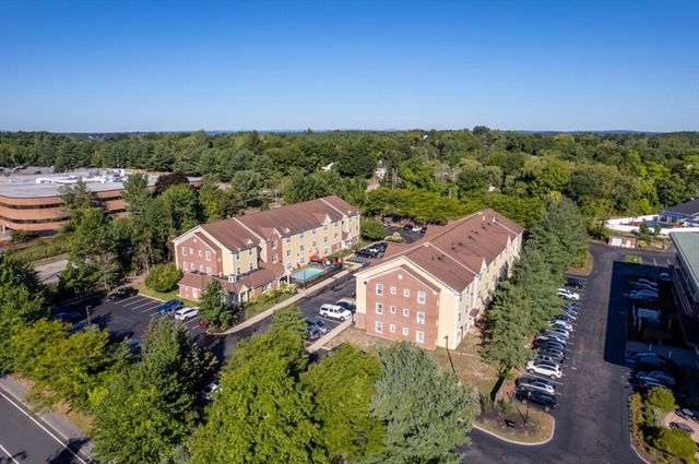 20 International Place 107, Tewksbury, MA 01876