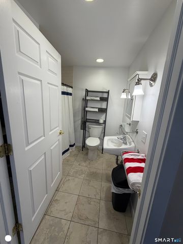 20 Arrowhead Road, Wilton, CT 06897