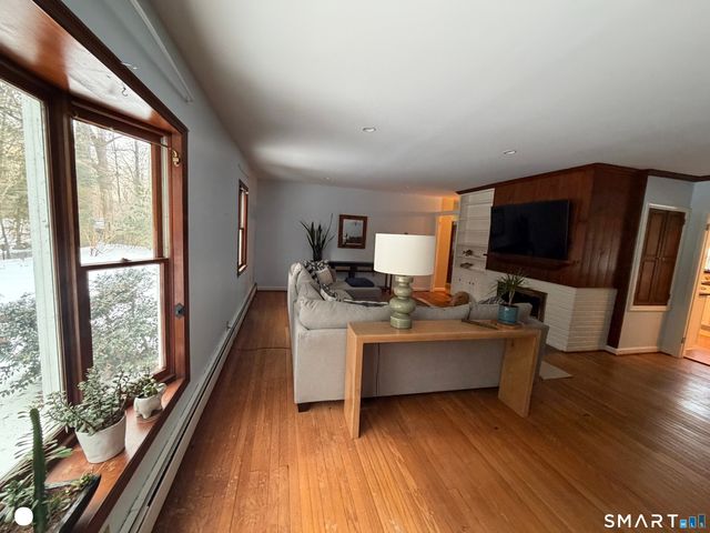 20 Arrowhead Road, Wilton, CT 06897