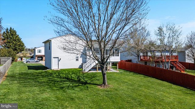 1198 N CARROLL ST, Hampstead, MD 21074