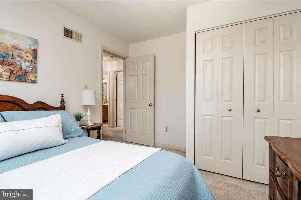 Image 21 of property listing at 1198 N CARROLL ST, Hampstead, MD 21074