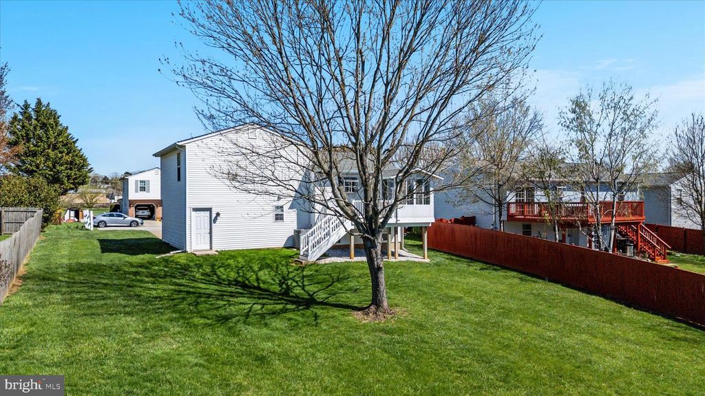 Image 29 of property listing at 1198 N CARROLL ST, Hampstead, MD 21074