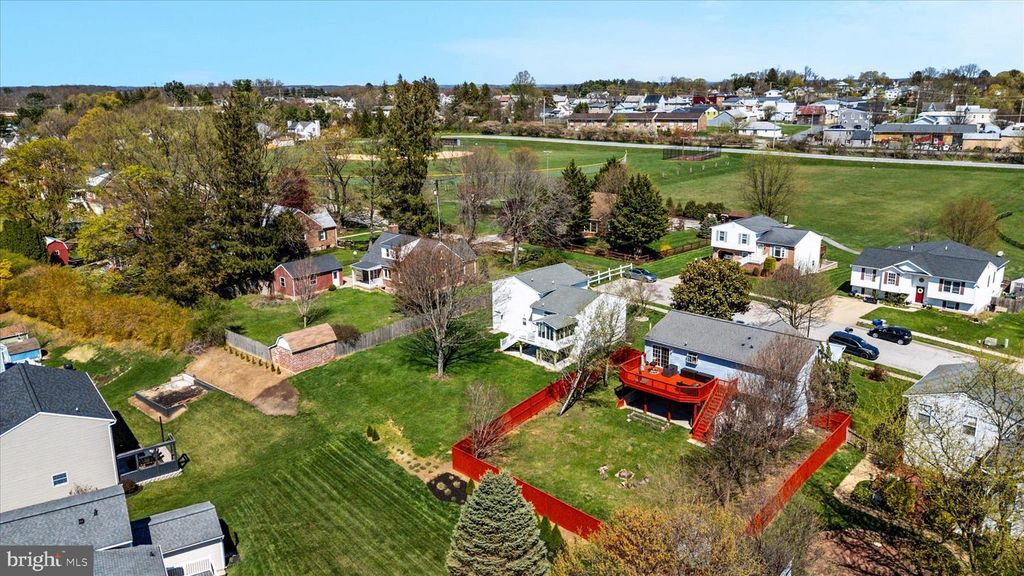 Image 42 of property listing at 1198 N CARROLL ST, Hampstead, MD 21074