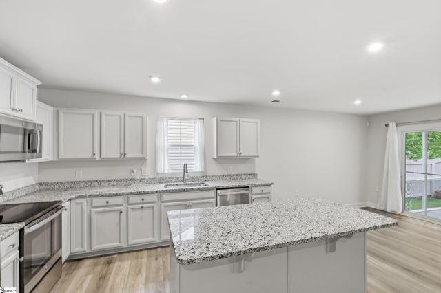 234 Stockland Trail, Fountain Inn, SC 29644