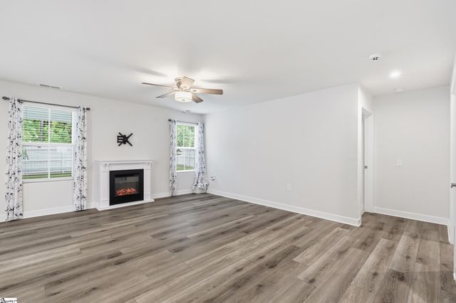 234 Stockland Trail, Fountain Inn, SC 29644