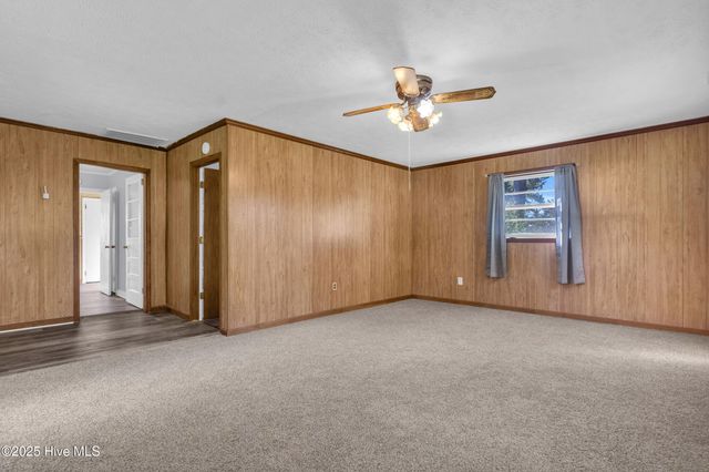 414 S Wilson Street, Chadbourn, NC 28431