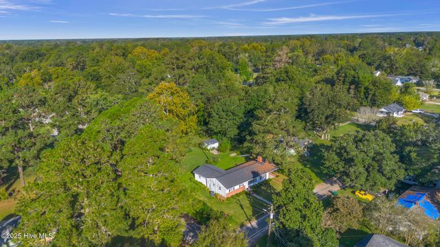 414 S Wilson Street, Chadbourn, NC 28431