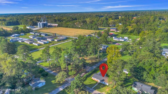 414 S Wilson Street, Chadbourn, NC 28431