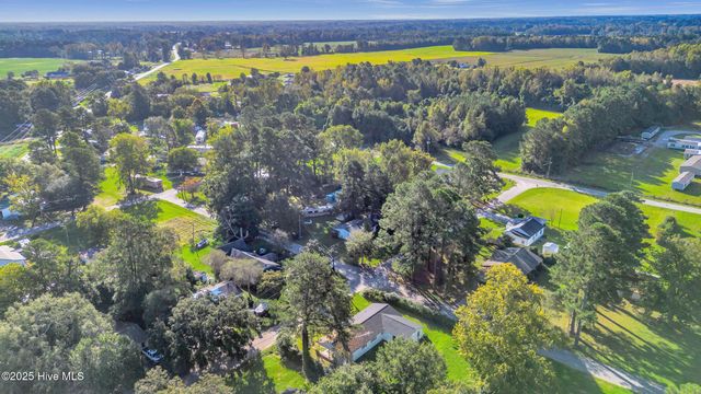 414 S Wilson Street, Chadbourn, NC 28431