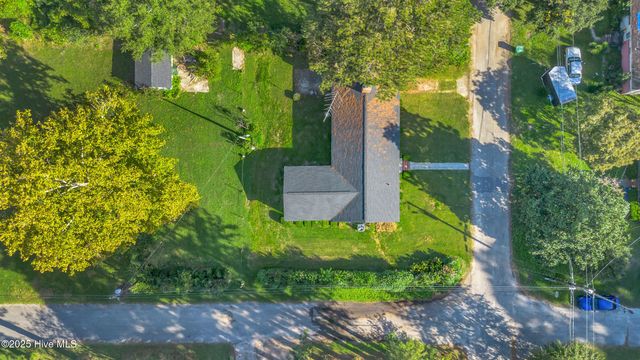 414 S Wilson Street, Chadbourn, NC 28431