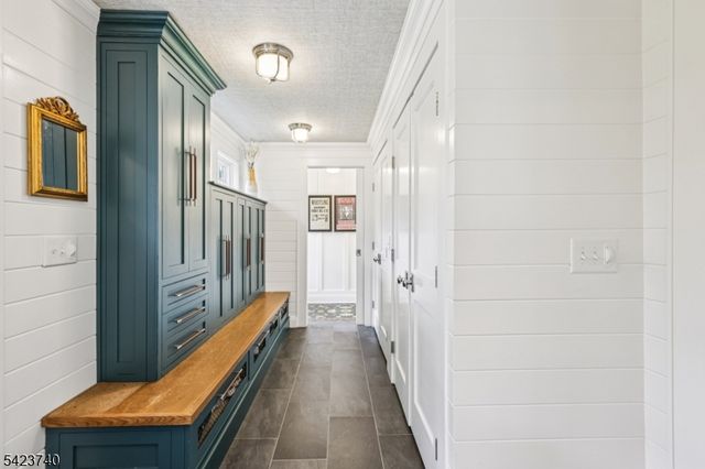 611 Bradford Ave, Westfield Town, NJ 07090