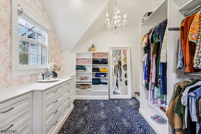 611 Bradford Ave, Westfield Town, NJ 07090