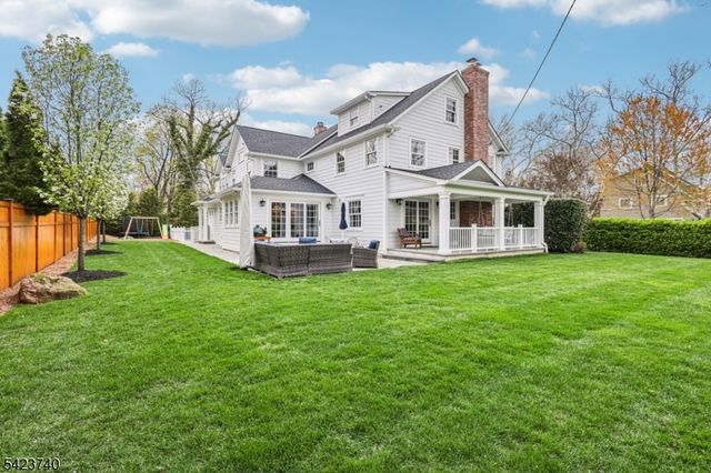 611 Bradford Ave, Westfield Town, NJ 07090