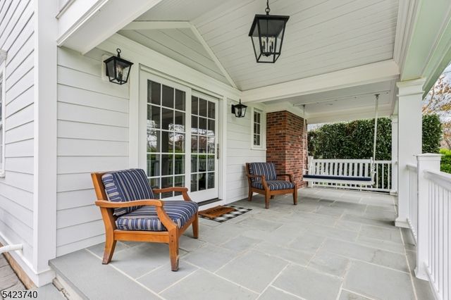 611 Bradford Ave, Westfield Town, NJ 07090