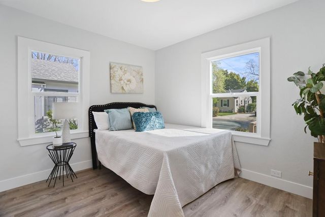 5501 2nd Ave, Sacramento, CA 95817