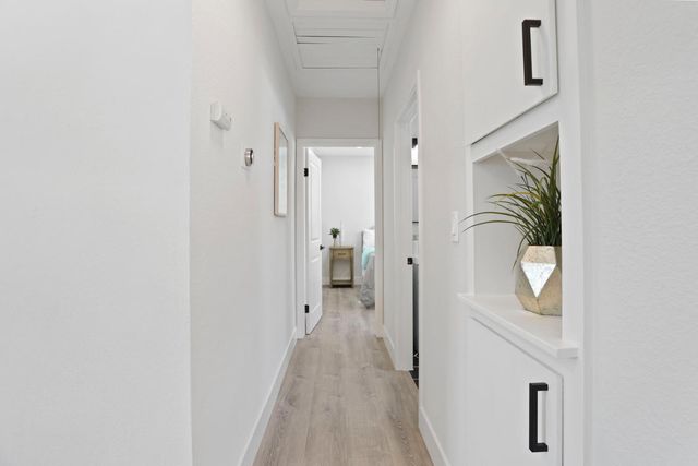 5501 2nd Ave, Sacramento, CA 95817