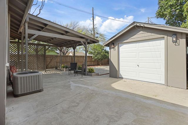 5501 2nd Ave, Sacramento, CA 95817