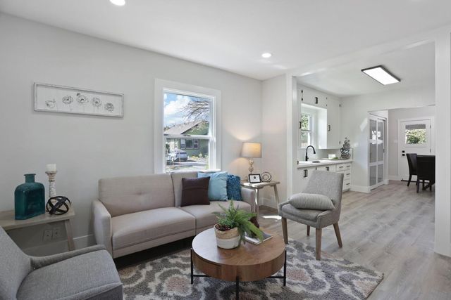 5501 2nd Ave, Sacramento, CA 95817