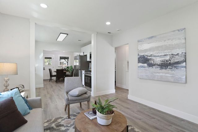 5501 2nd Ave, Sacramento, CA 95817