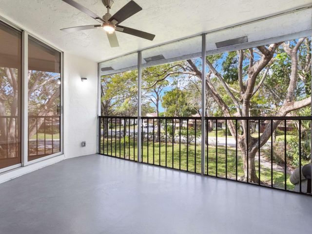 9810 Nickels Boulevard, Boynton Beach, FL 33436