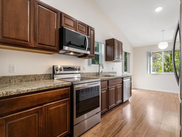 9810 Nickels Boulevard, Boynton Beach, FL 33436