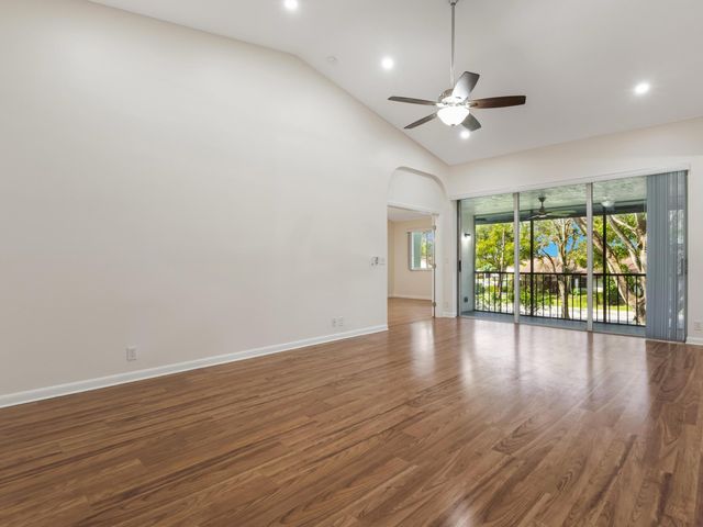 9810 Nickels Boulevard, Boynton Beach, FL 33436
