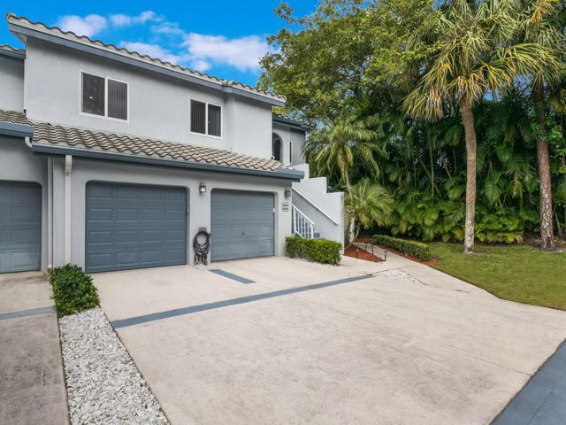 9810 Nickels Boulevard, Boynton Beach, FL 33436