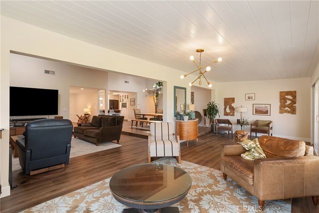 1327 San Julian Dr, San Marcos, CA 92078