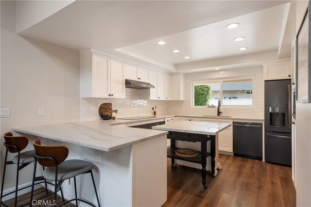 1327 San Julian Dr, San Marcos, CA 92078