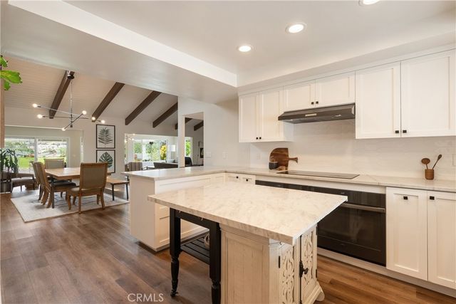 1327 San Julian Dr, San Marcos, CA 92078
