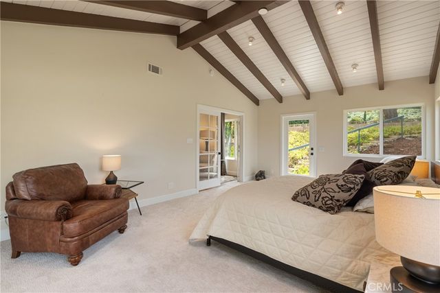 1327 San Julian Dr, San Marcos, CA 92078
